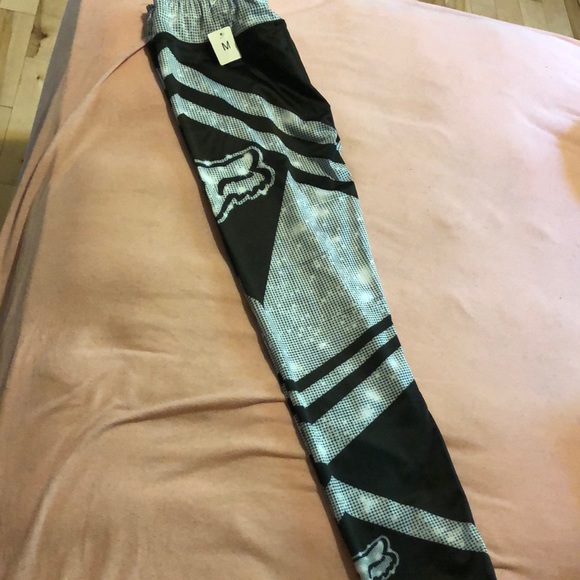 Fox pants!! - Picture 2 of 3